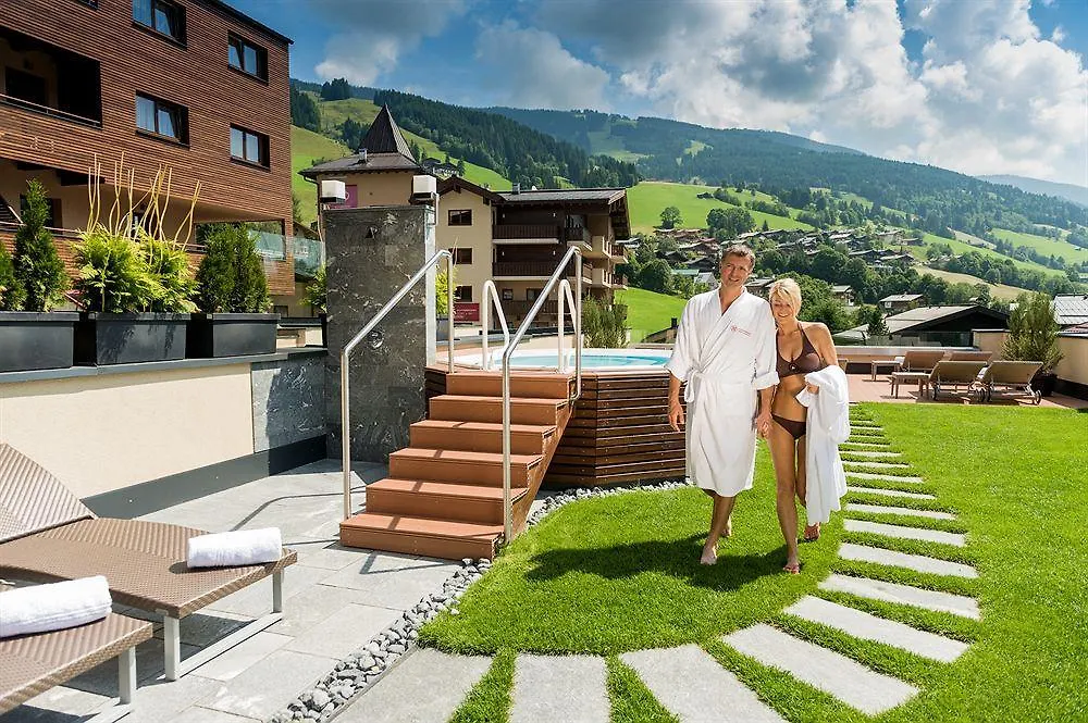 Landhaus Aamadall Im Alpinresort Sport & Spa Saalbach-Hinterglemm
