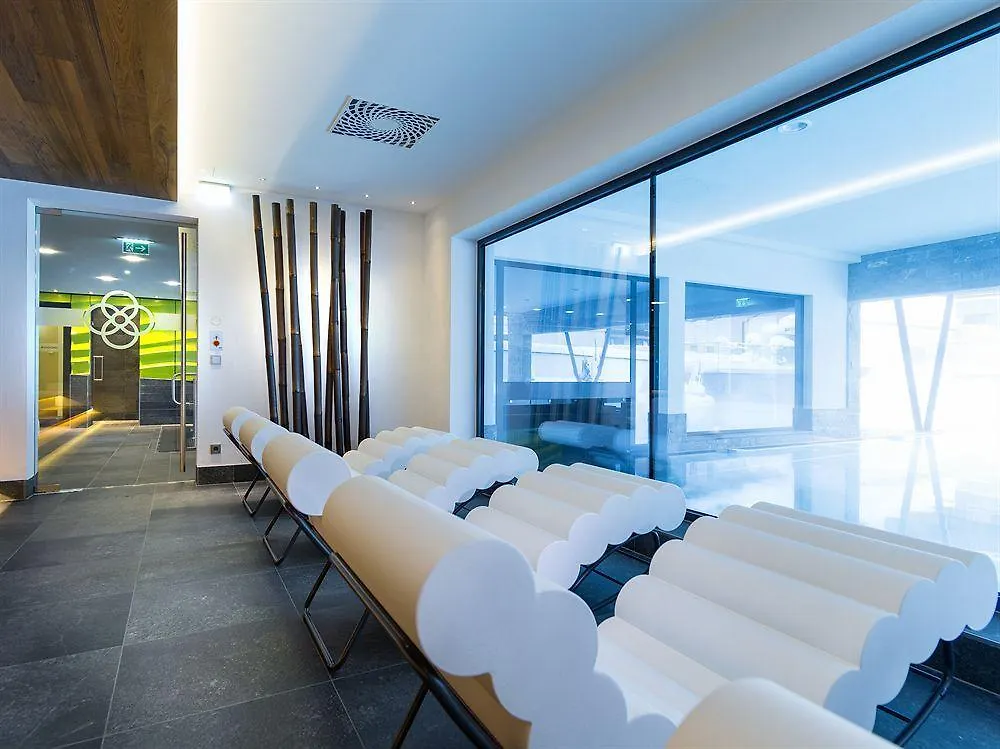 Landhaus Aamadall Im Alpinresort Sport & Spa Saalbach-Hinterglemm Hotel