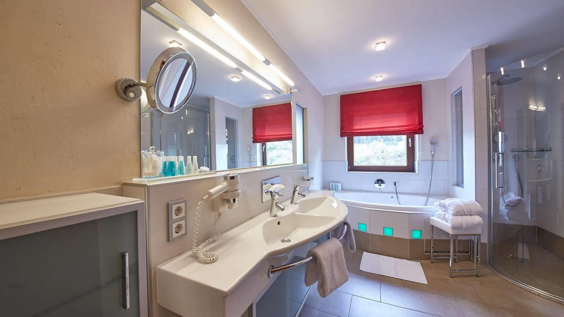 Hotel Landhaus Aamadall Im Alpinresort Sport & Spa Saalbach-Hinterglemm