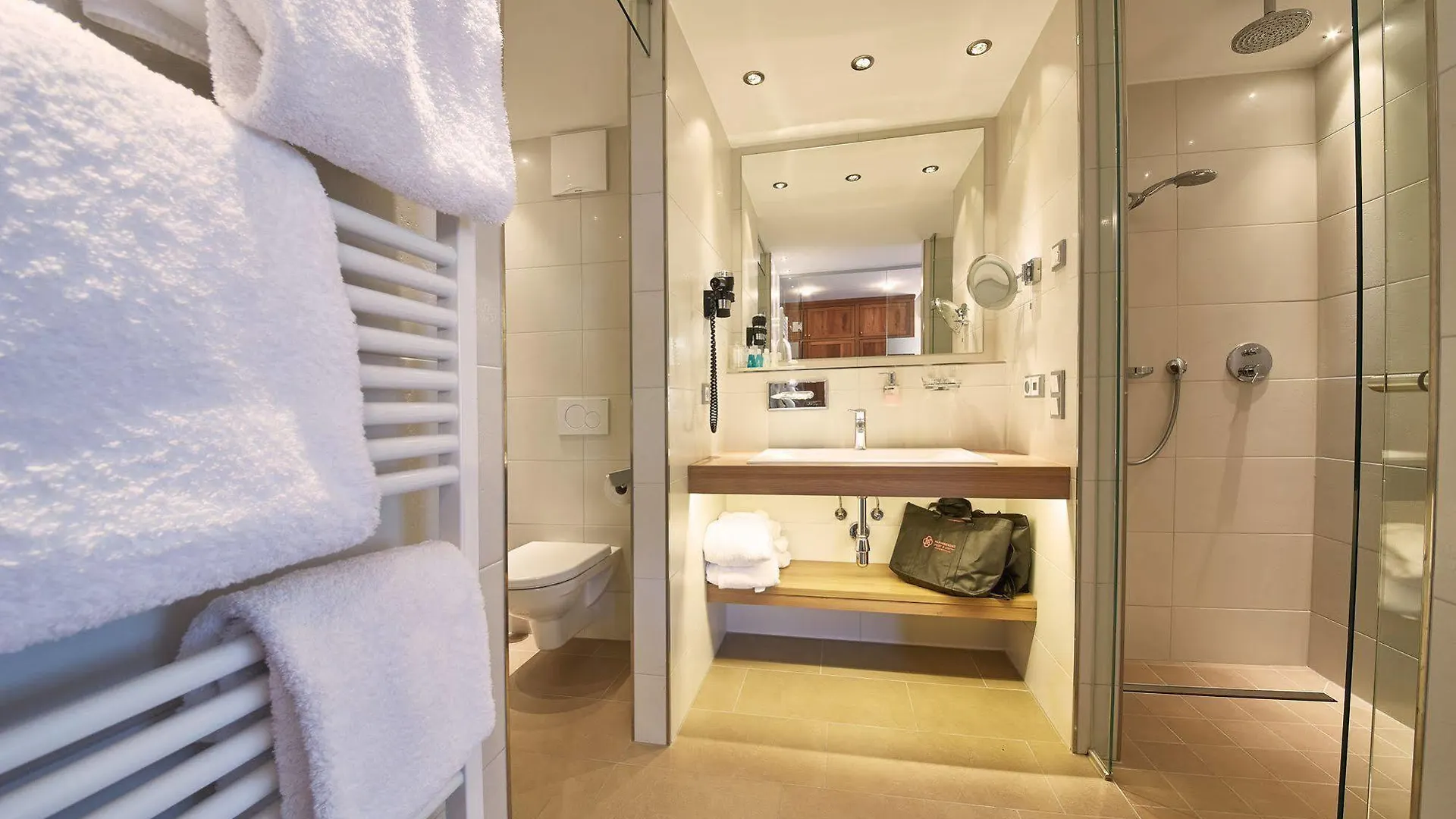 Landhaus Aamadall Im Alpinresort Sport & Spa Saalbach-Hinterglemm